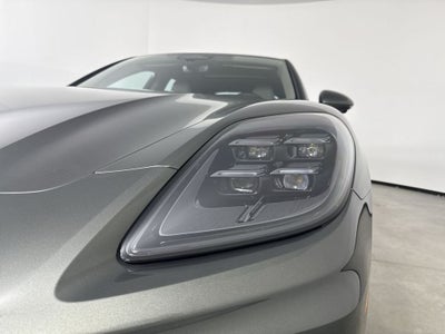 2026 Porsche Panamera 4