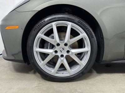 2026 Porsche Panamera 4