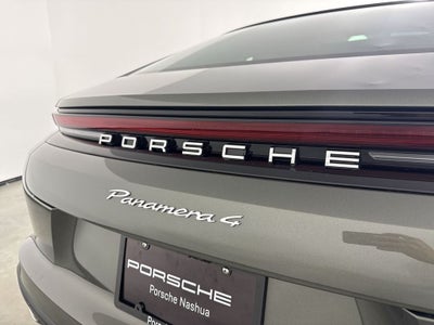 2026 Porsche Panamera 4