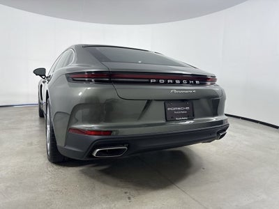 2026 Porsche Panamera 4
