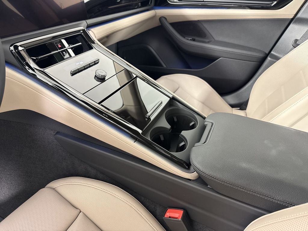 2026 Porsche Panamera 4