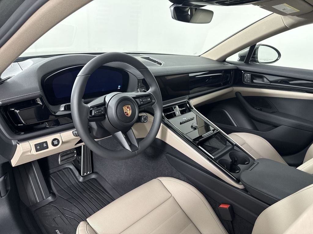 2026 Porsche Panamera 4
