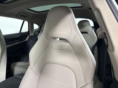 2026 Porsche Panamera 4