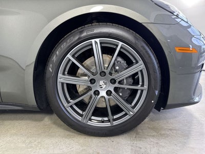 2026 Porsche Panamera Panamera 4