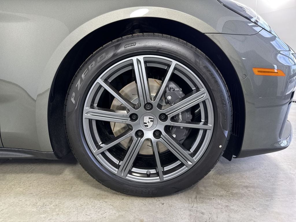 2026 Porsche Panamera Panamera 4