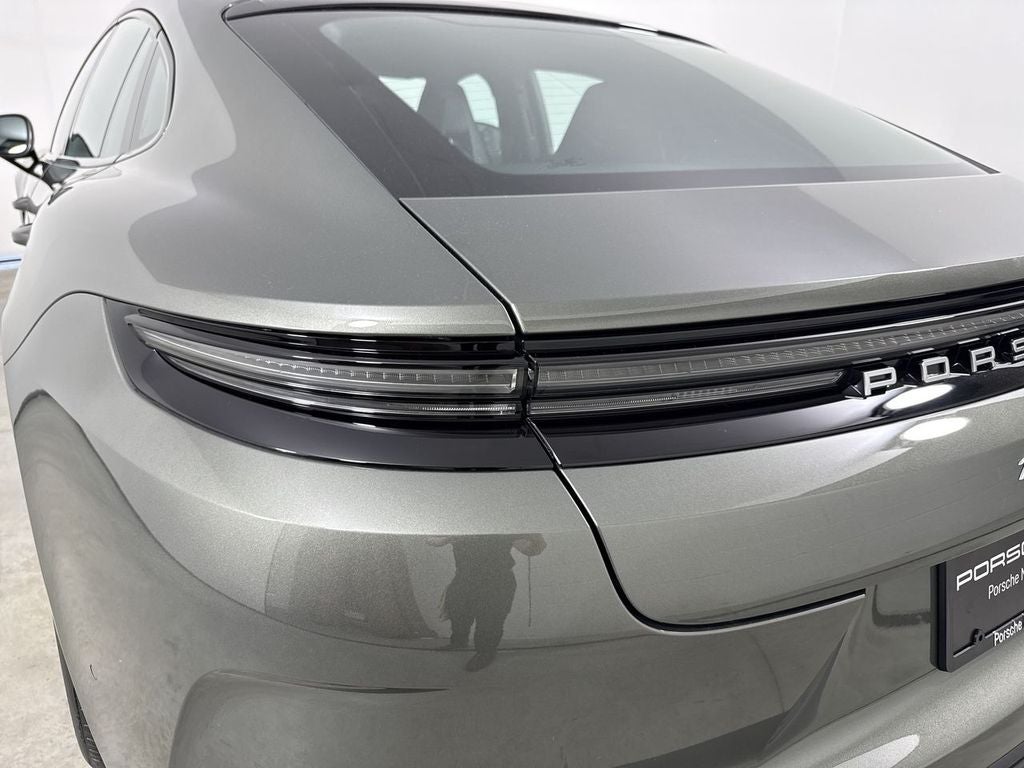 2026 Porsche Panamera Panamera 4