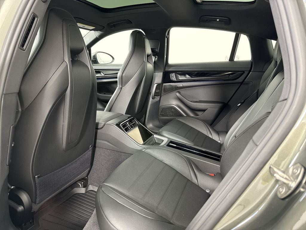 2026 Porsche Panamera Panamera 4
