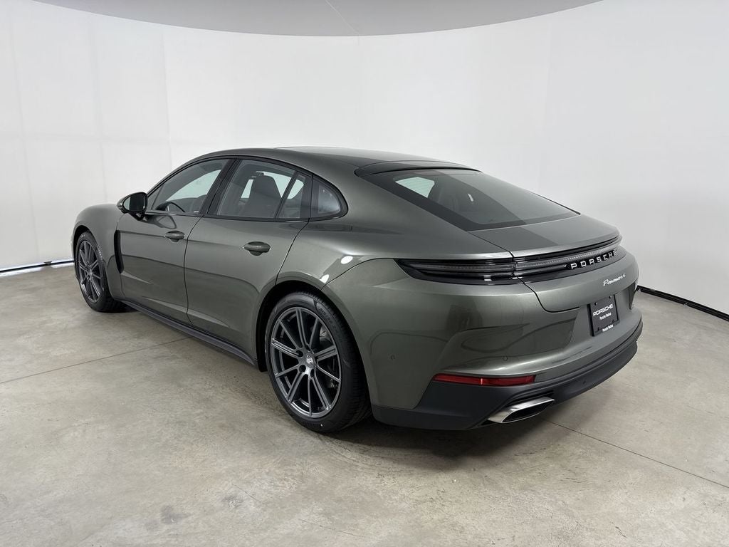 2026 Porsche Panamera Panamera 4