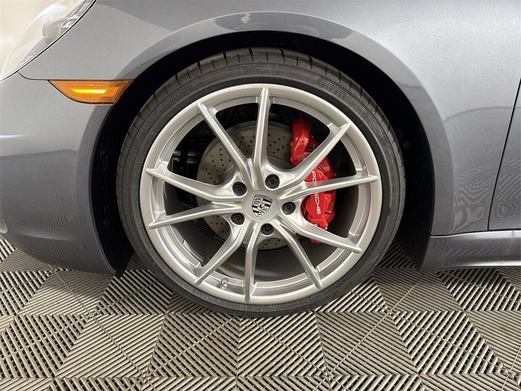 2025 Porsche 718 Cayman S