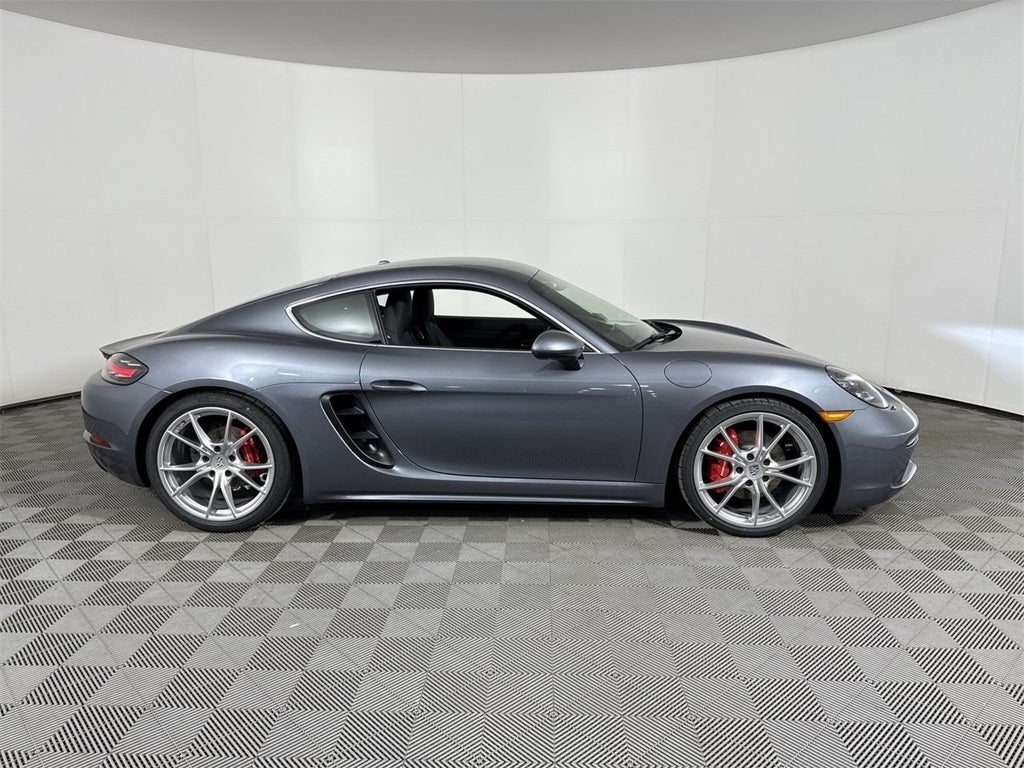 2025 Porsche 718 Cayman S