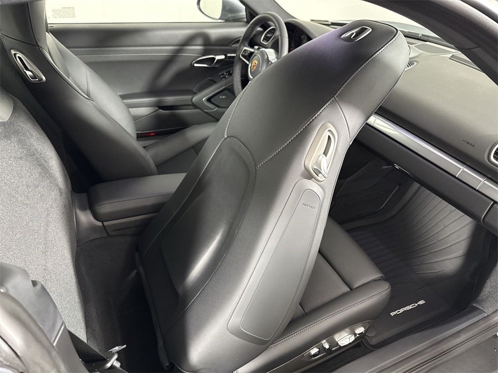 2025 Porsche 718 Cayman S