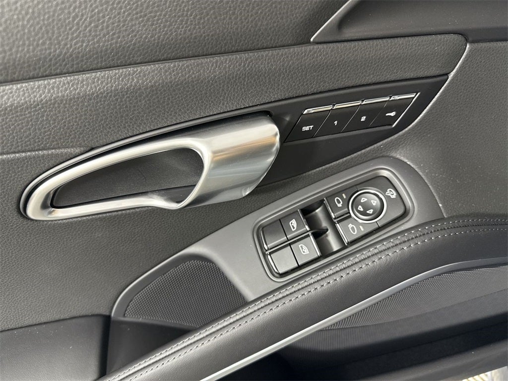 2025 Porsche 718 Cayman S