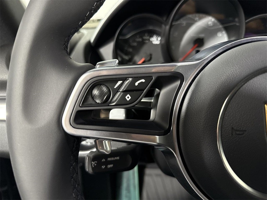 2025 Porsche 718 Cayman S