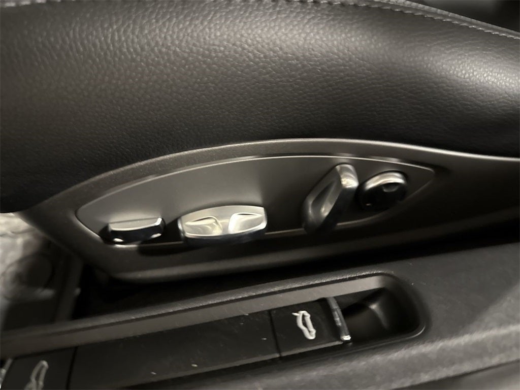 2025 Porsche 718 Cayman S