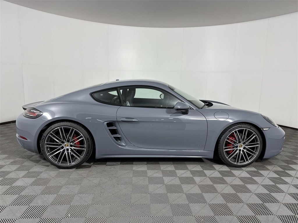2025 Porsche 718 Cayman S