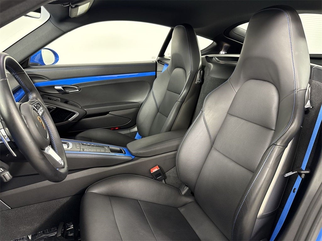 2023 Porsche 718 Cayman S