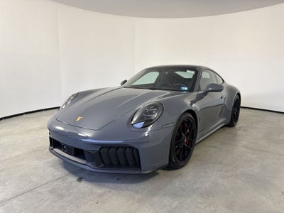 2025 Porsche 911 Carrera 4 GTS