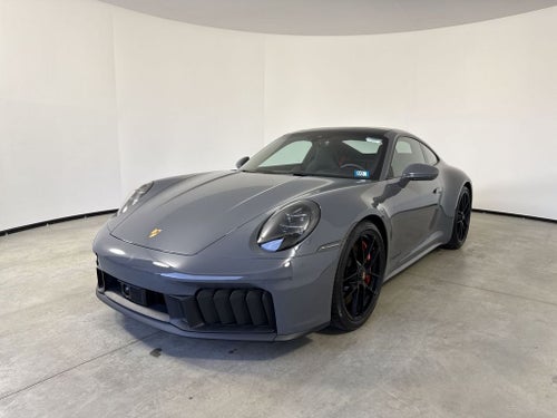 2025 Porsche 911 Carrera 4 GTS