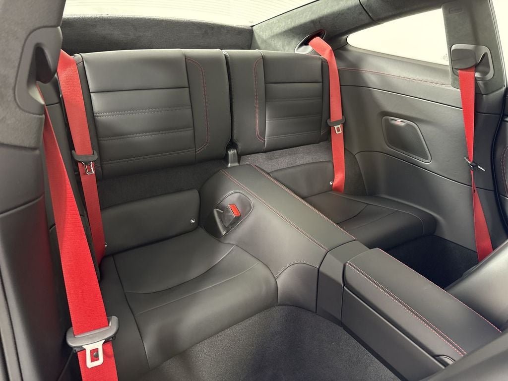 2025 Porsche 911 Carrera 4 GTS