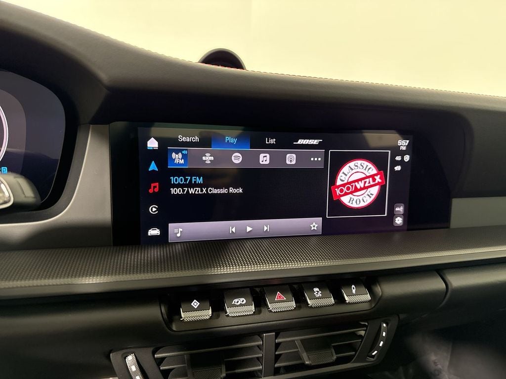 2025 Porsche 911 Carrera 4 GTS