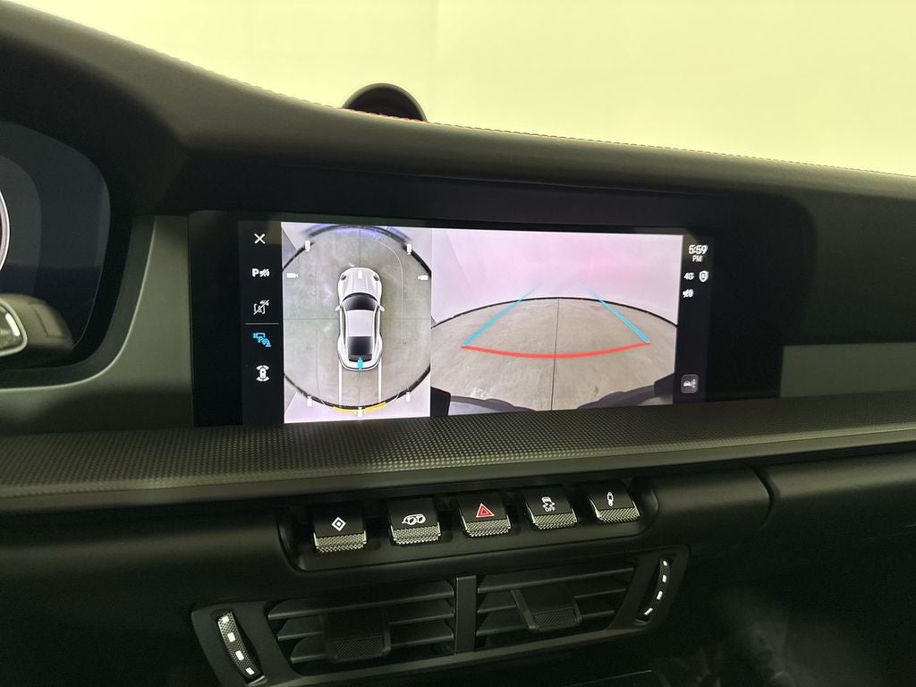 2025 Porsche 911 Carrera 4 GTS