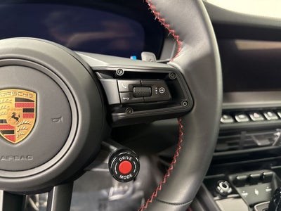 2025 Porsche 911 Carrera 4 GTS