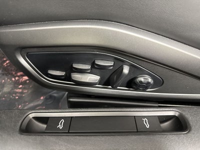 2025 Porsche 911 Carrera 4 GTS