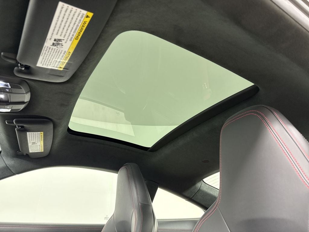 2025 Porsche 911 Carrera 4 GTS