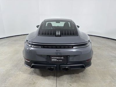 2025 Porsche 911 Carrera 4 GTS