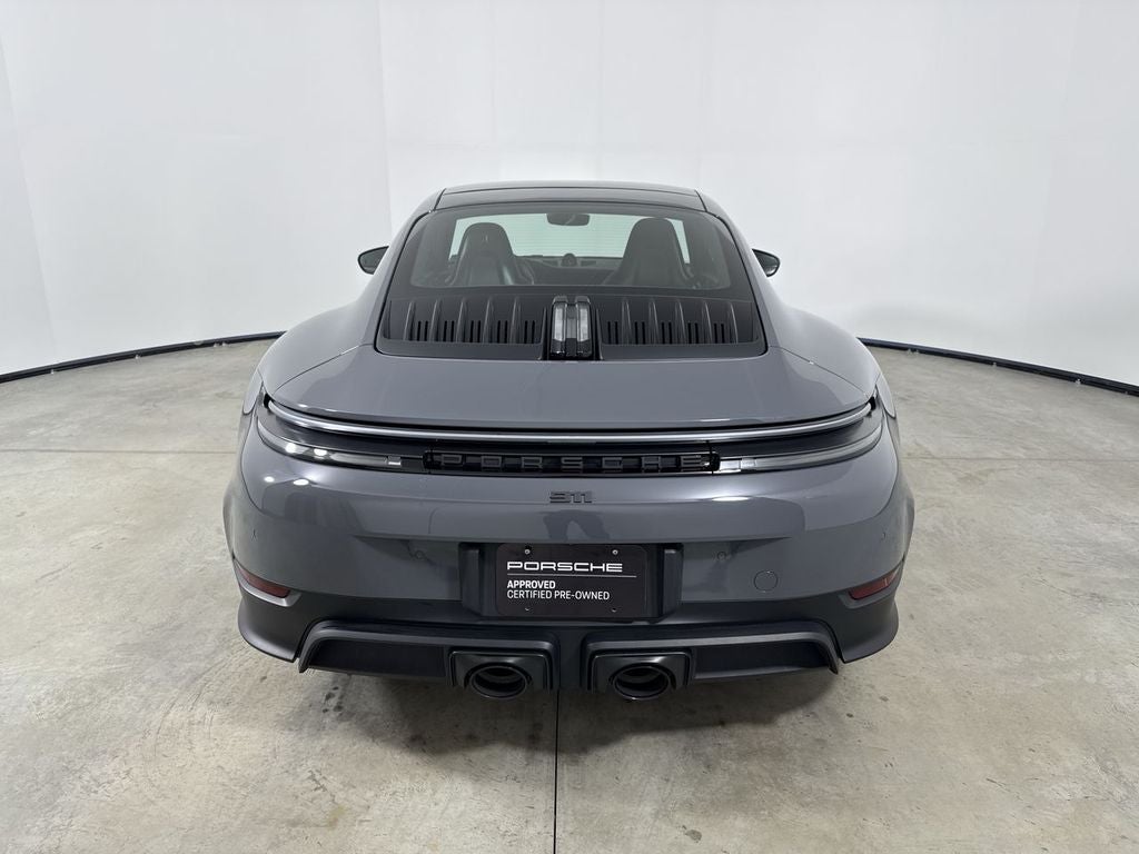 2025 Porsche 911 Carrera 4 GTS
