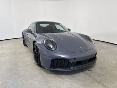 2025 Porsche 911 Carrera 4 GTS