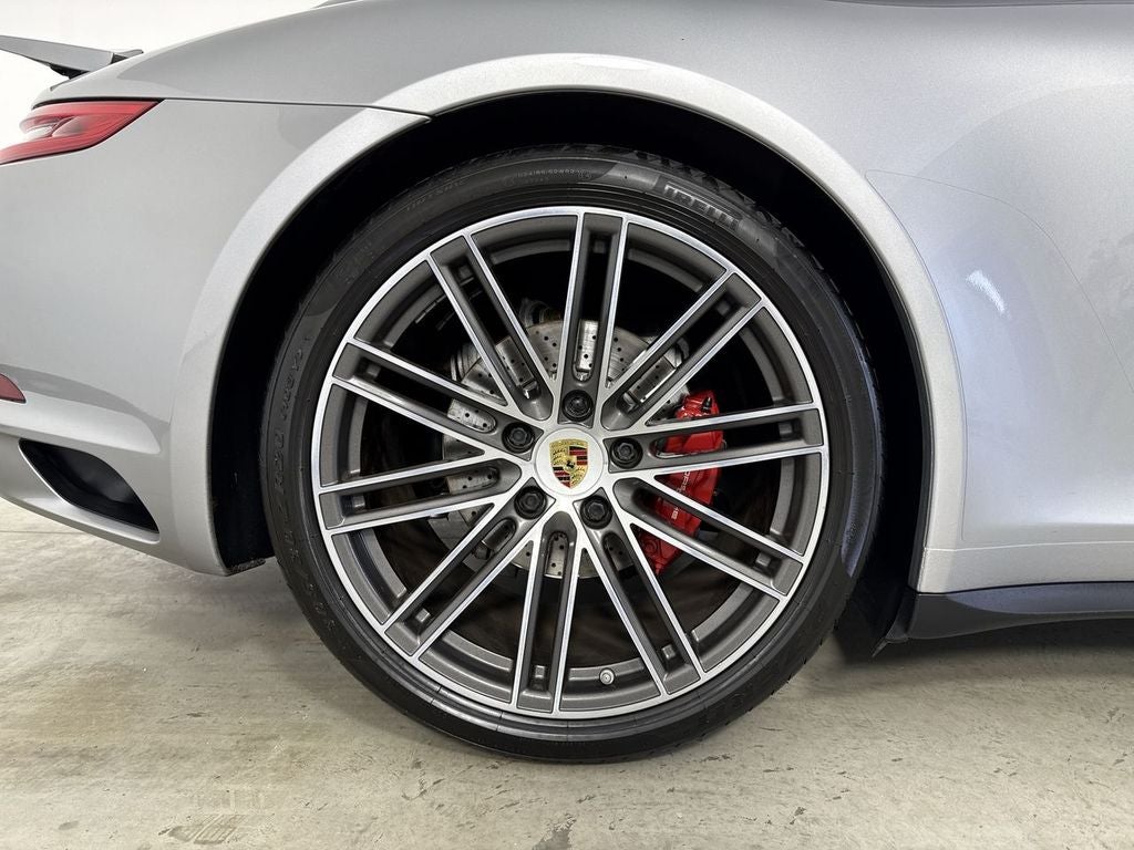 2017 Porsche 911 Carrera 4S