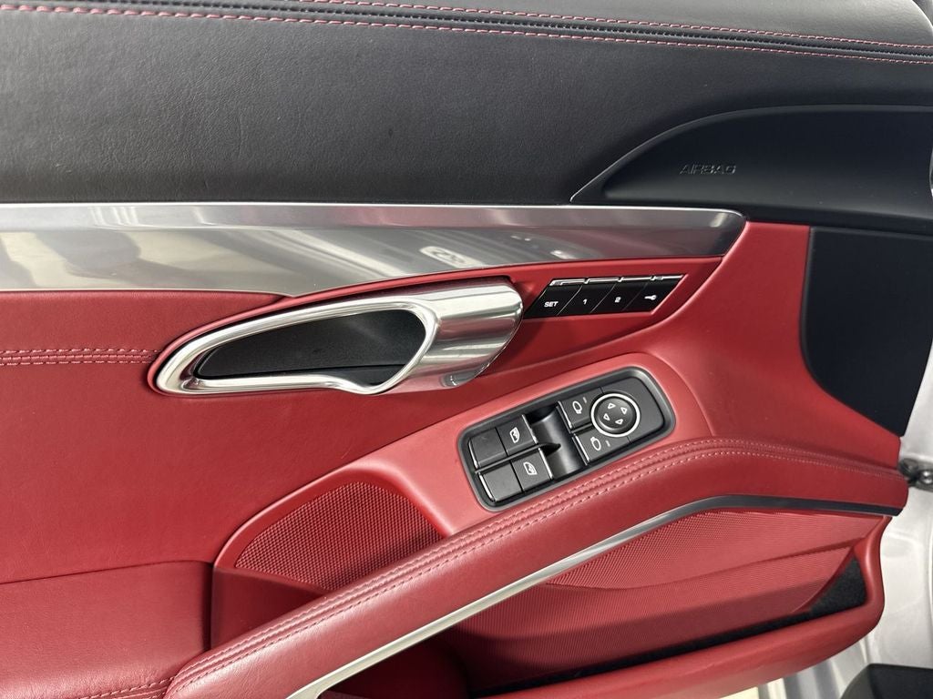 2017 Porsche 911 Carrera 4S