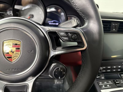 2017 Porsche 911 Carrera 4S