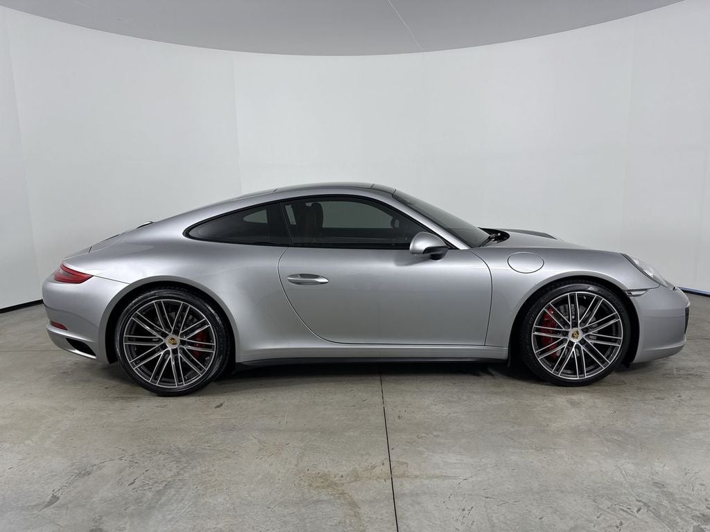 2017 Porsche 911 Carrera 4S