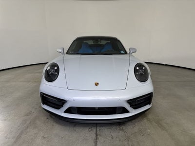 2023 Porsche 911 Carrera GTS