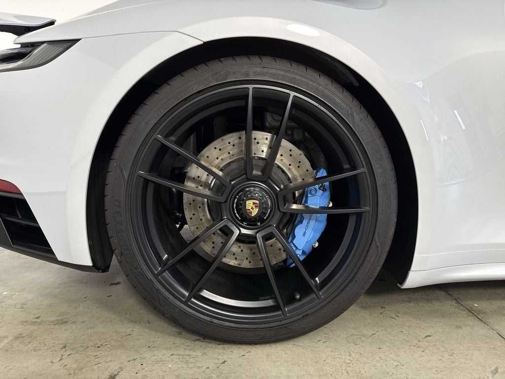 2023 Porsche 911 Carrera GTS