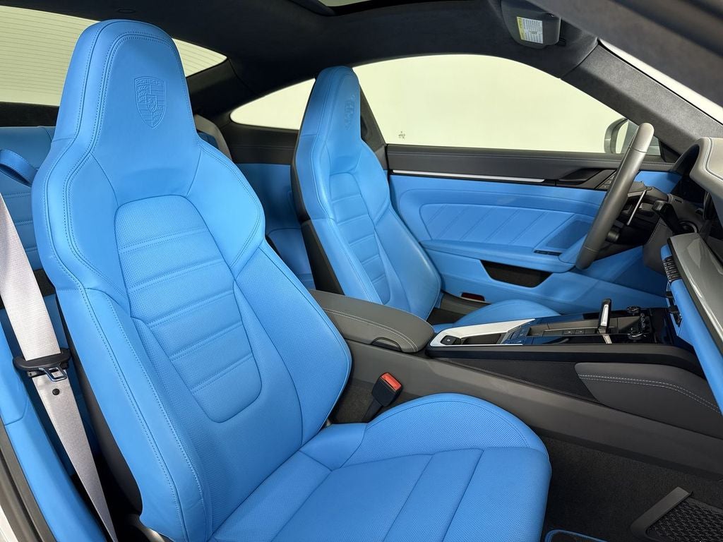 2023 Porsche 911 Carrera GTS