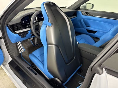 2023 Porsche 911 Carrera GTS