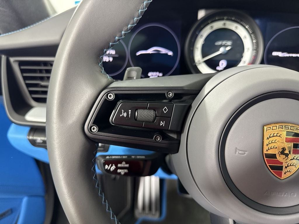 2023 Porsche 911 Carrera GTS
