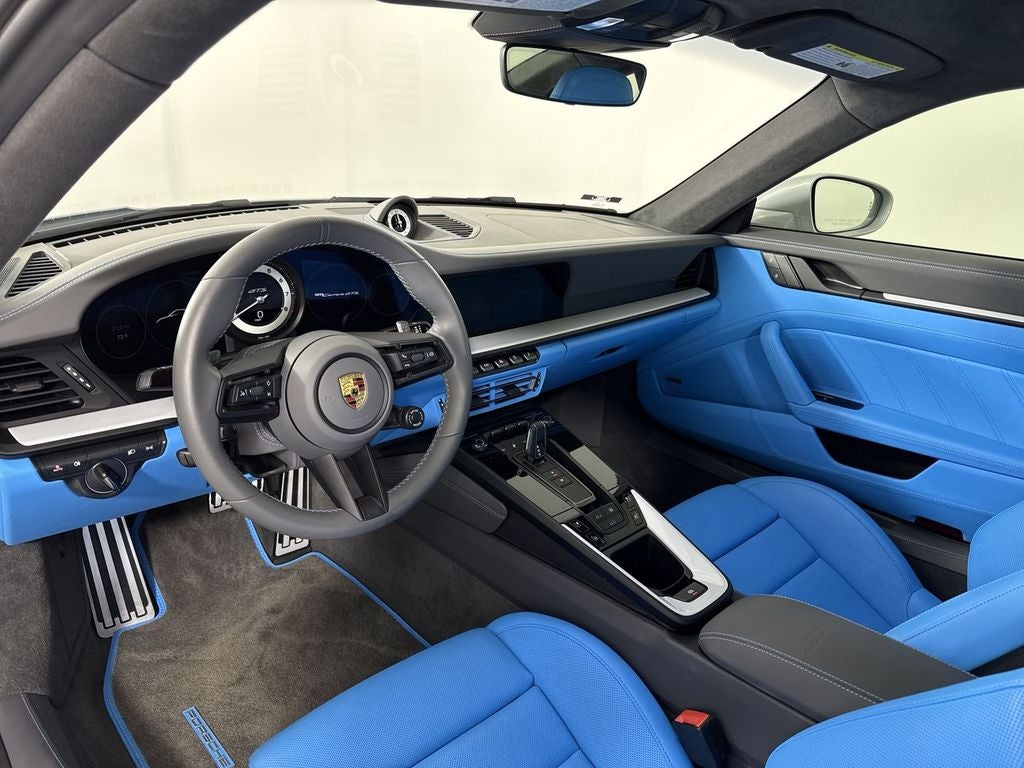 2023 Porsche 911 Carrera GTS