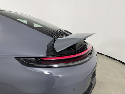 2025 Porsche 911 Carrera 4 GTS
