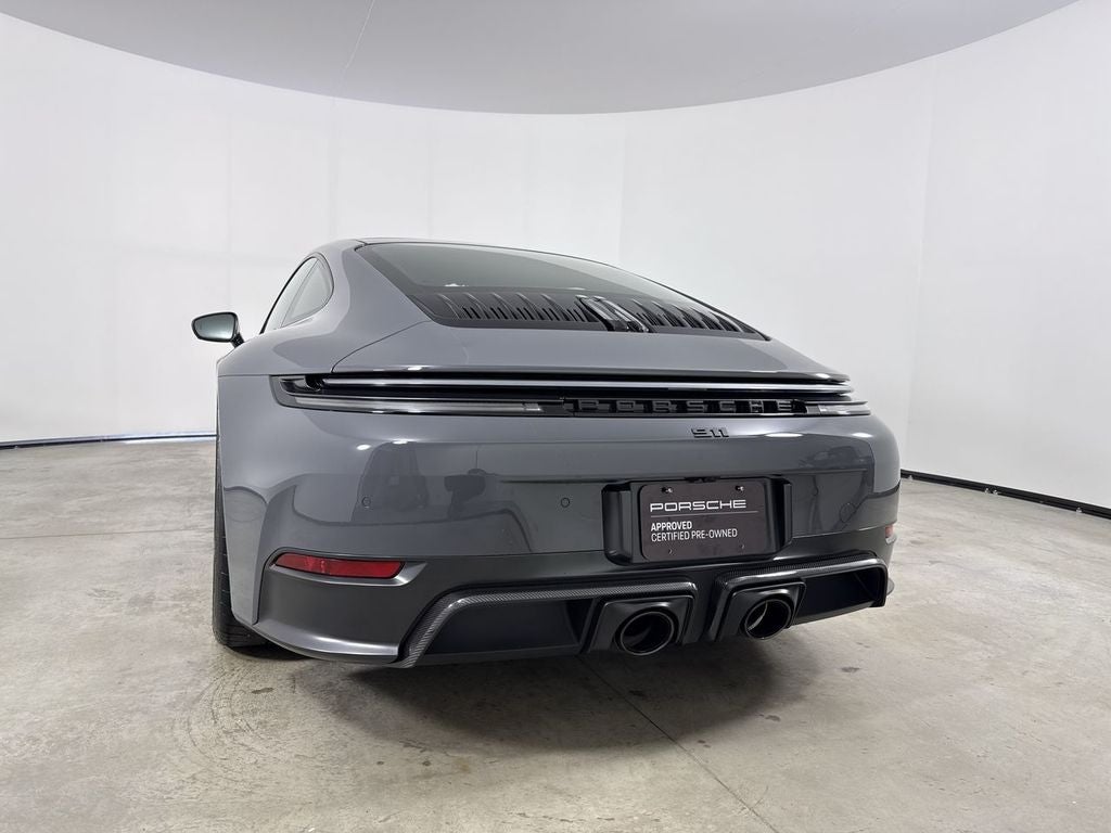 2025 Porsche 911 Carrera 4 GTS
