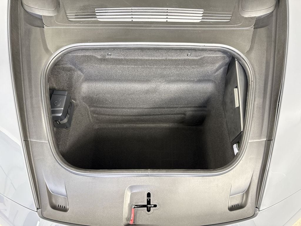 2025 Porsche 911 Carrera 4 GTS