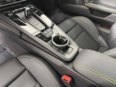2025 Porsche 911 Carrera 4 GTS