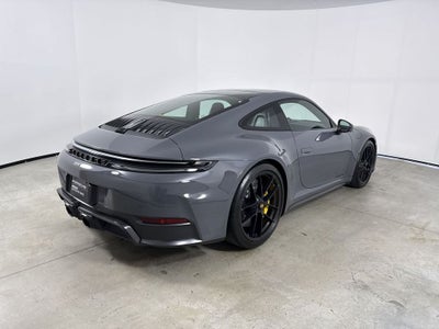 2025 Porsche 911 Carrera 4 GTS