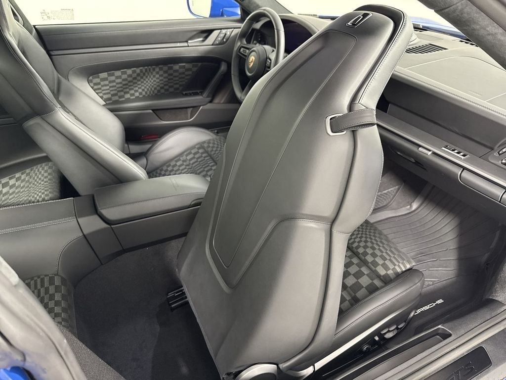 2026 Porsche 911 911 Carrera GTS