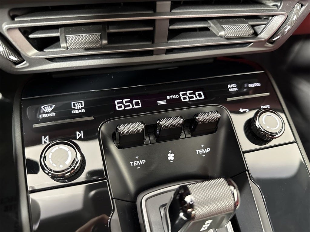 2023 Porsche 911 Carrera GTS