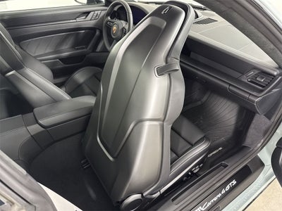 2026 Porsche 911 Carrera 4 GTS