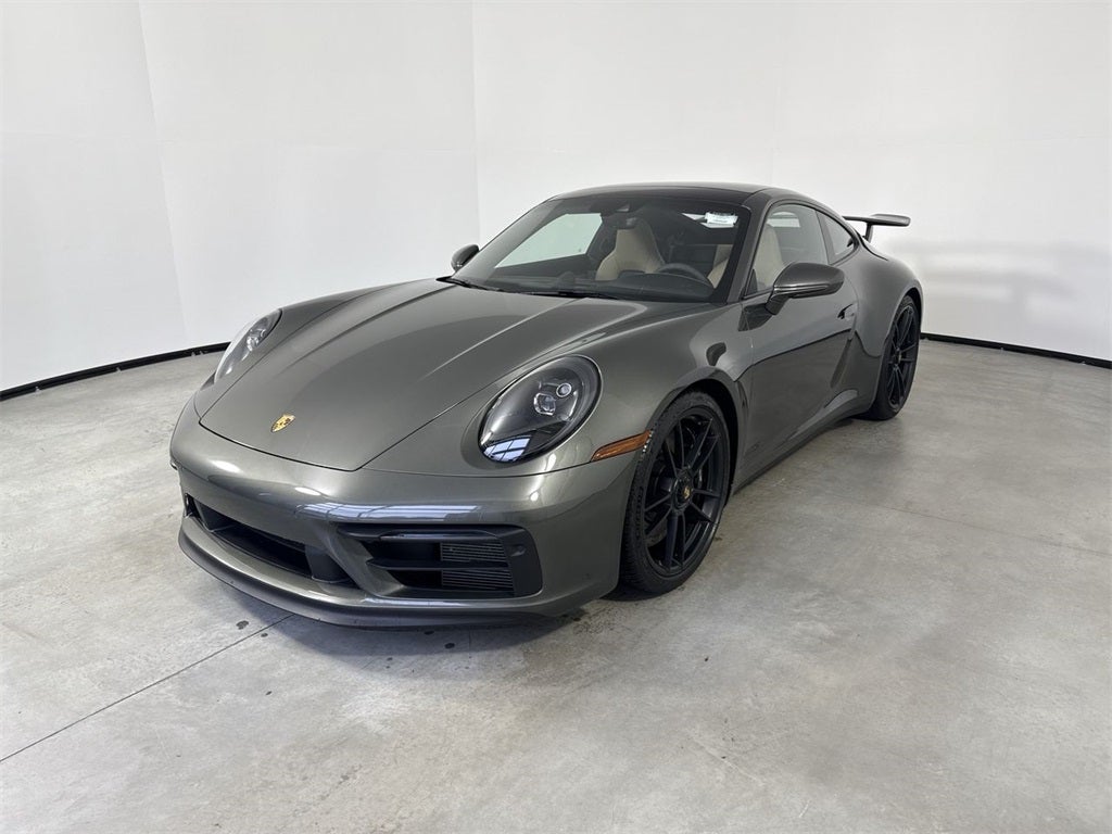 2024 Porsche 911 Carrera GTS